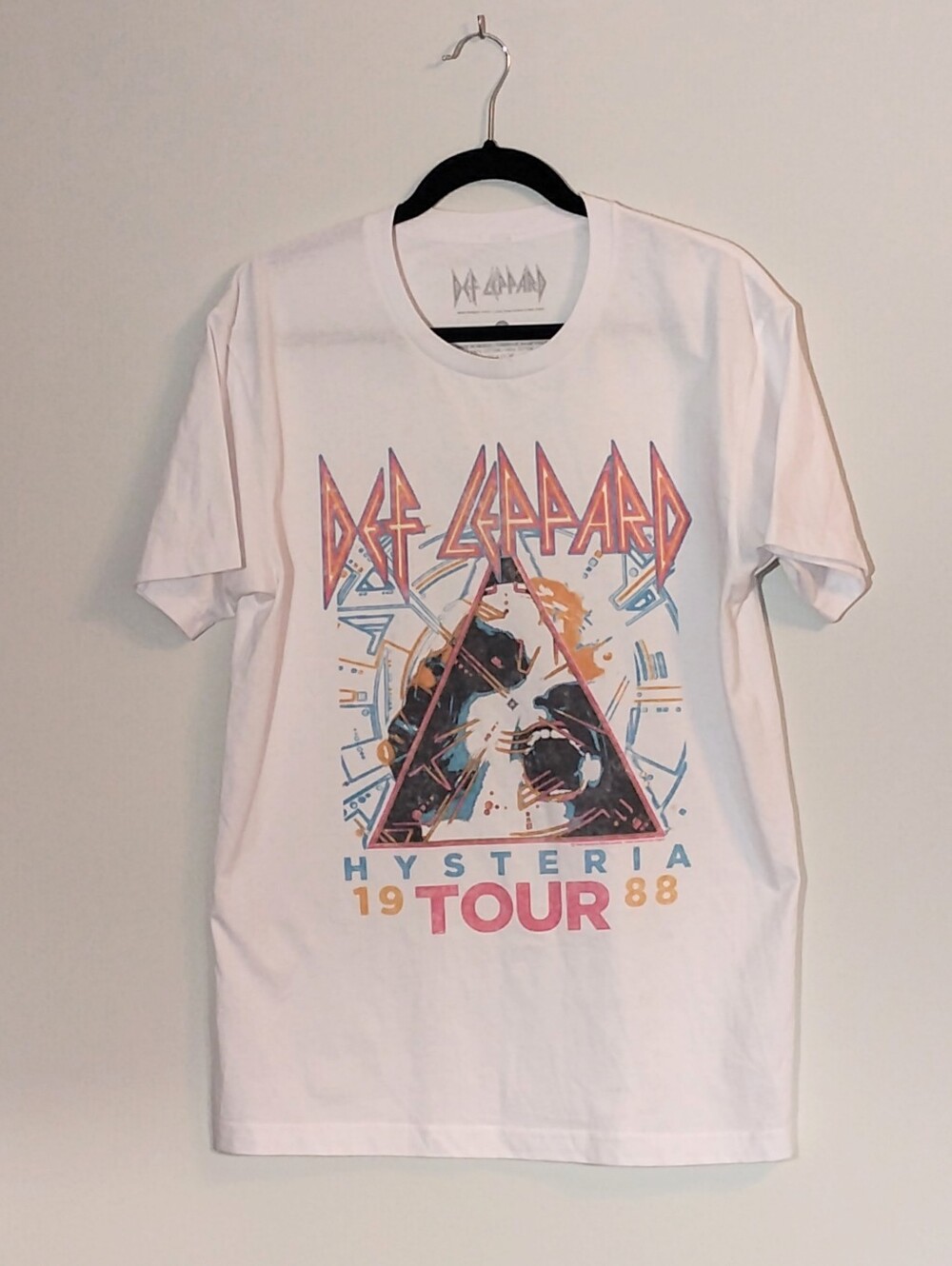 Commemorative Hysteria Tour 1988 White Graphic Tee Rlsd 2023